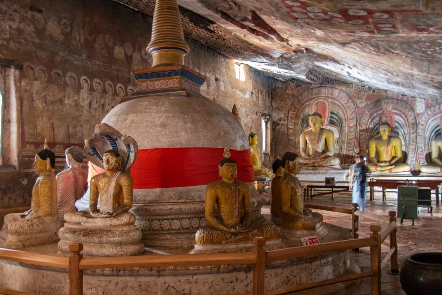 The-Ultimate-Guide-to-Dambulla-Cave-Temple-Sri-Lanka